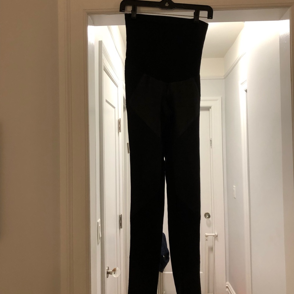 Hale bob Black stretch maternity pants with band